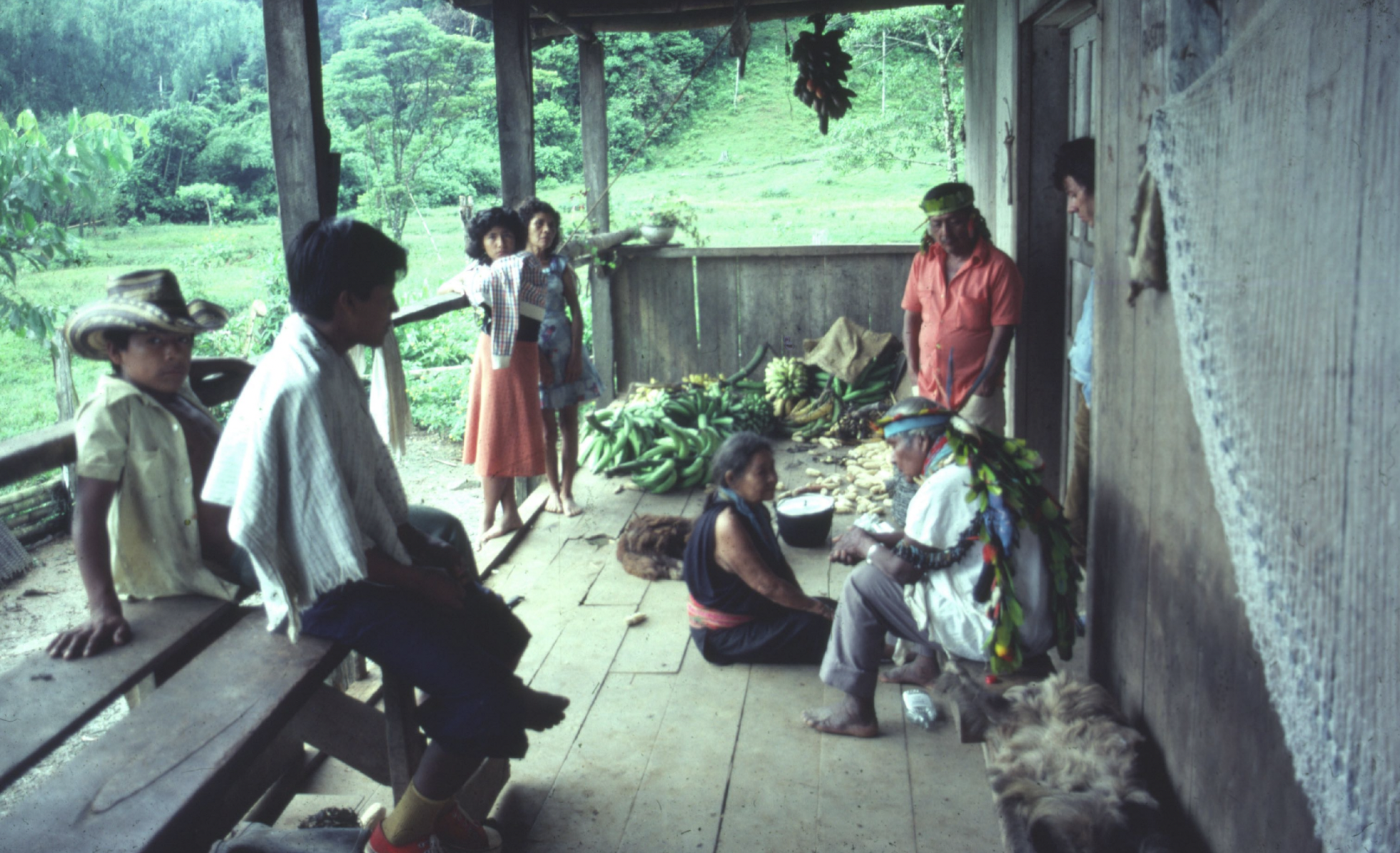 Don Apolinar Yacanamijoy and his family. Yurayaku 1979.