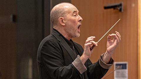 Ensemble conductor