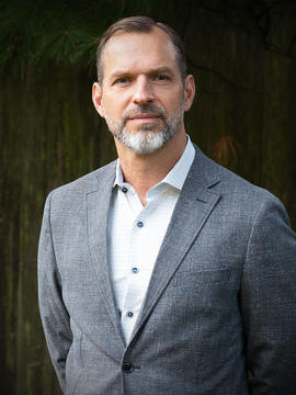 Charles Stang