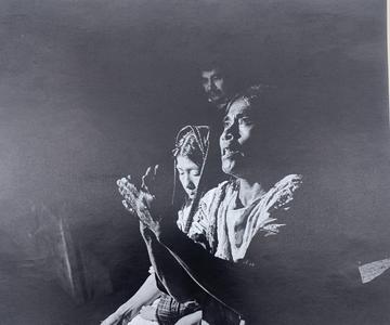 María Sabina and her daughter during a mushroom ritual 