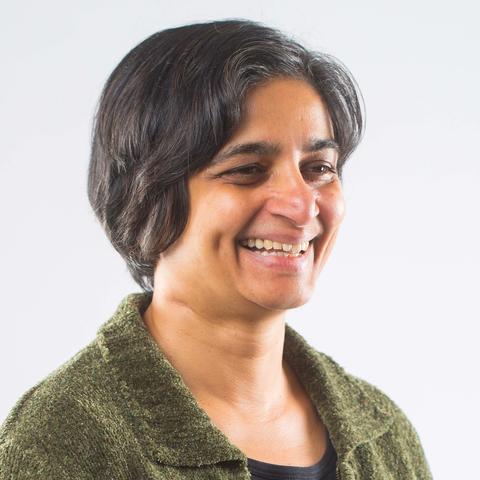 Banu Subramaniam headshot
