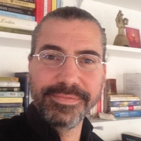 Headshot of Francis Guerriero