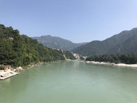 Rishikesh bend in the Ganges