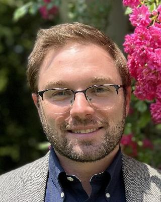 Nicholas Low headshot